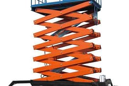 Mobile hydraulic scissor lift